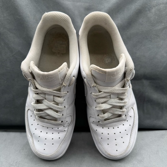 Nike Air Force 1 Low ’07 Triple White Women’s Size 7 Classic Sneakers - Picture 11 of 14